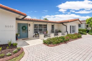 5002 SW 87th Pl, Miami, FL 33165, Sold 08/29/25