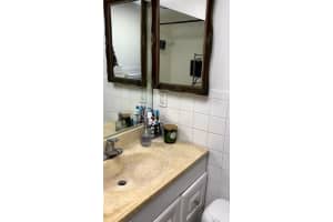 500 Executive Center Dr APT 1C, West Palm Beach, FL 33401, - MLS#A11830053