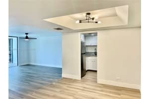3680 Inverrary Dr 2b Lauderhill, FL 33319 - MLS#A11830061