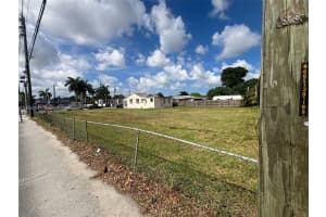3186 Nw 33rd St Miami, FL 33142 - MLS#A11830062