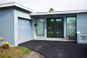 7070 Nw 21st St, Sunrise