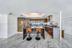1000 Venetian Way APT 708, Miami Beach, FL 33139, Sold 10/14/25