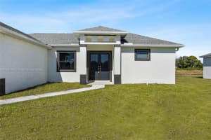 933 Gleason St, Lehigh Acres, FL 33974, - MLS#A11830097