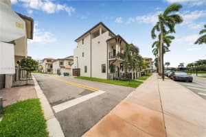 8368 Central Park Blvd, Doral, FL 33166, - MLS#A11830108
