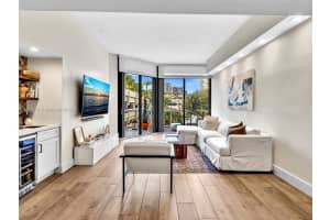 20191 E Country Club Dr APT 311, Aventura, FL 33180, Sold 08/06/25
