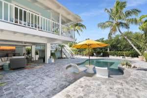 835 70th Street Gulf, Marathon