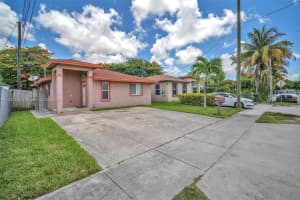2175 NW 50th St, Miami, FL 33142, - MLS#A11830155