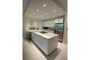 101 Crandon Blvd APT 379, Key Biscayne, FL 33149, Sold 08/14/25