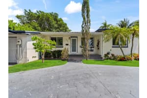351 NE 117th St, Miami, FL 33161, - MLS#A11830280
