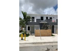 25338 Sw 135th Ave 107, Homestead