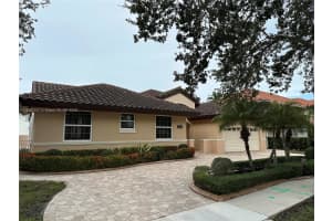 16021 NW 83rd Ave, Hialeah, FL 33016, - MLS#A11830327