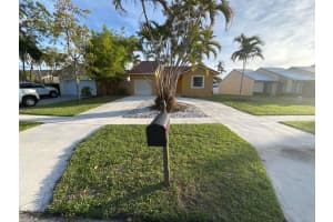 6280 Country Fair Cir, Boynton Beach