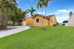 6280 Country Fair Cir, Boynton Beach, FL 33437 - MLS#A11830333