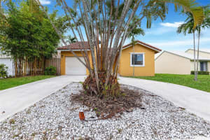 6280 Country Fair Cir, Boynton Beach, FL 33437 - MLS#A11830333