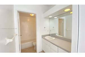 1559 Michigan Ave APT 305, Miami Beach, FL 33139, - MLS#A11830348