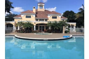 2331 Nw 33rd St 310, Oakland Park