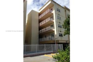 2008 Jackson St D2, Hollywood