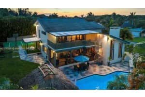 6140 SW 56th Ct, Davie, FL 33314, - MLS#A11830395