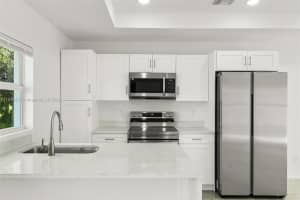 416 Pinehurst Ave, Lehigh Acres, FL 33974, Sold 09/02/25