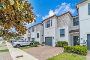 10057 SW 231st Ln, Cutler Bay, FL 33190, - MLS#A11830408