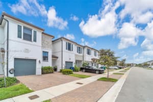 10057 SW 231st Ln, Cutler Bay, FL 33190, - MLS#A11830408