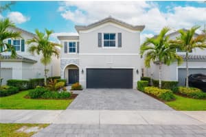 1388 Se 27th Ter, Homestead