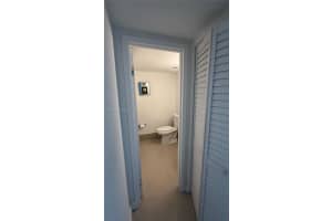 16546 Ne 26th Ave 4i, North Miami Beach