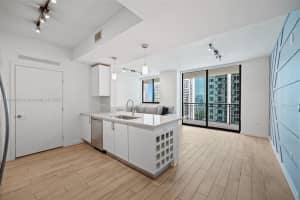 999 SW 1st Ave APT 1615, Miami, FL 33130, Sold 08/19/25