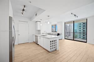 999 SW 1st Ave APT 1615, Miami, FL 33130, Sold 08/19/25