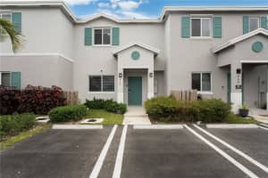 413 Nw 12th Pl, Florida City