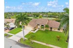 450 NW 195th Ave, Pembroke Pines, FL 33029, - MLS#A11830554