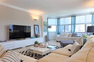1950 S Ocean Dr APT 4E, Hallandale Beach, FL 33009, - MLS#A11830575