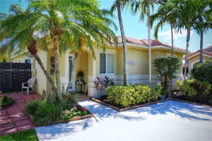 15132 SW 140th Terrace, Miami, FL 33196, - MLS#A11830608