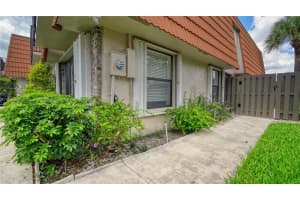 11101 Sw 15th Mnr 11101 Davie, FL 33324 - MLS#A11830614