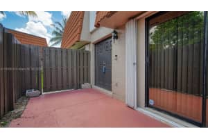 11101 Sw 15th Mnr 11101 Davie, FL 33324 - MLS#A11830614