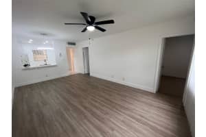 5111 W Oakland Park Blvd J108 Lauderdale Lakes, FL 33313 - MLS#A11830695