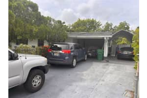 4560 Nw 25th Pl, Lauderhill