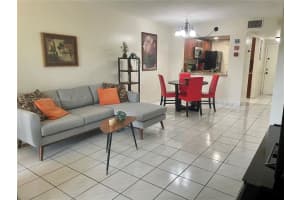 14921 Sw 104th St 1-101, Miami
