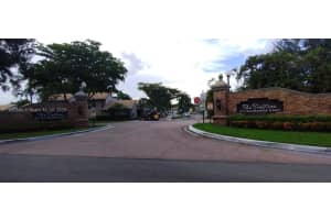 9719 N New River Canal Rd 308, Plantation