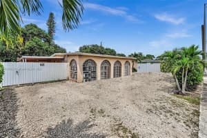 12840 Nw 22nd Ave, Miami