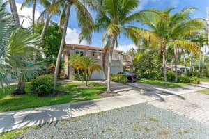 704 SW 16th St, Fort Lauderdale, FL 33315, - MLS#A11830864