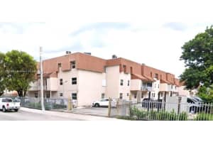 1590 W 46th St APT 233, Hialeah, FL 33012, Sold 08/05/25
