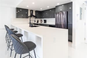 5701 Collins Ave APT 601, Miami Beach, FL 33140, - MLS#A11830929