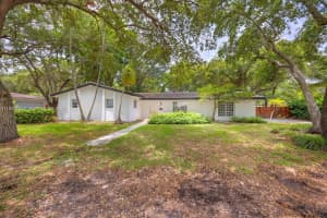 16412 SW 74th Ct, Palmetto Bay, FL 33157, - MLS#A11830932