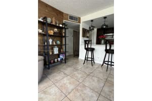 2761 Taft St APT 110, Hollywood, FL 33020, - MLS#A11830955