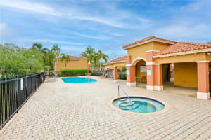 10607 SW 6th St #1006, Pembroke Pines, FL 33025, - MLS#A11830963
