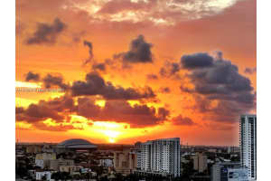 92 SW 3rd St APT 2210, Miami, FL 33130, - MLS#A11830977