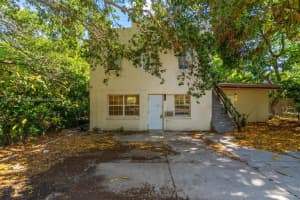 1045 NE 131st St a2, North Miami, FL 33161, - MLS#A11831015