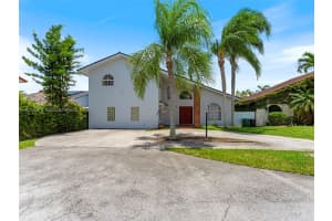 14402 Sw 111th St, Miami