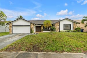 6740 Nw 45th St Lauderhill, FL 33319 - MLS#A11831038
